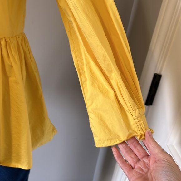 TUCKERNUCK POMANDER PLACE Olivia
Peplum Top Blouse Yellow Keyhole Back Sz S - Picture 5 of 14